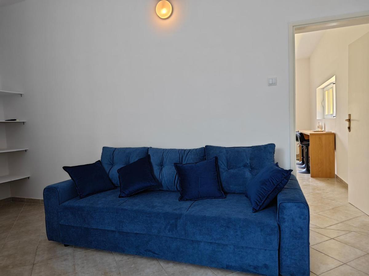 Apartmani Radovic บิเยลา ภายนอก รูปภาพ