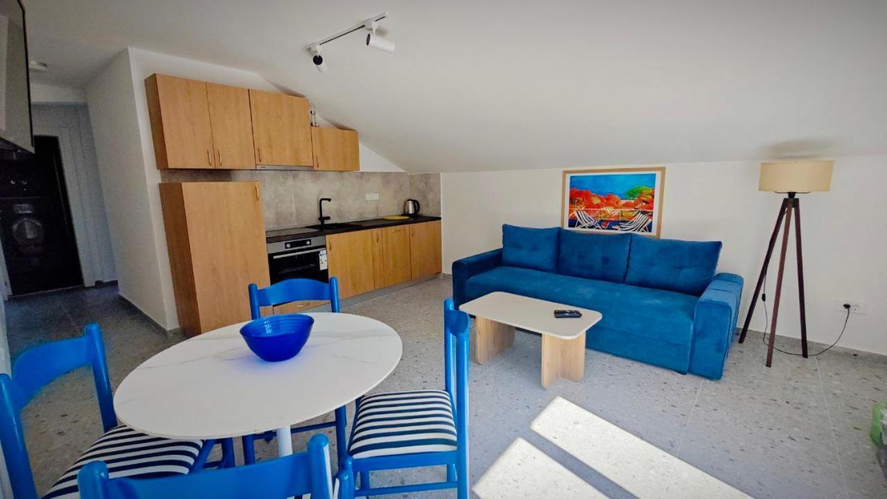 Apartmani Radovic บิเยลา ภายนอก รูปภาพ