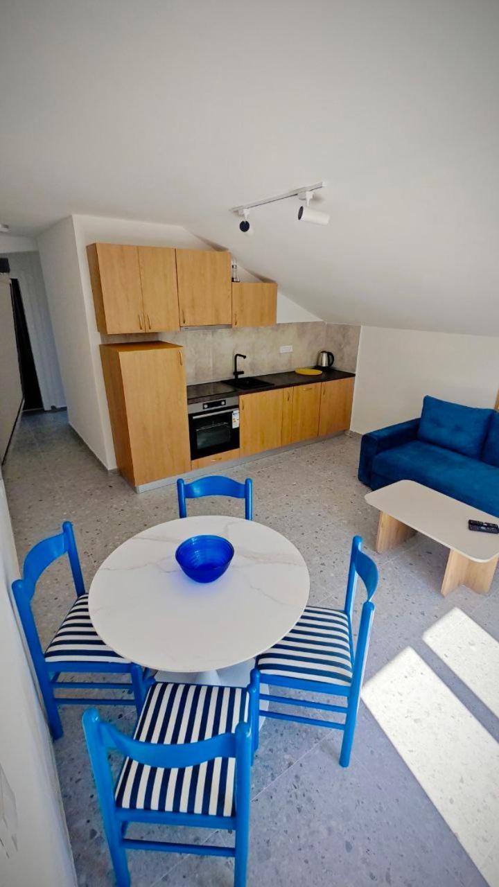 Apartmani Radovic บิเยลา ภายนอก รูปภาพ