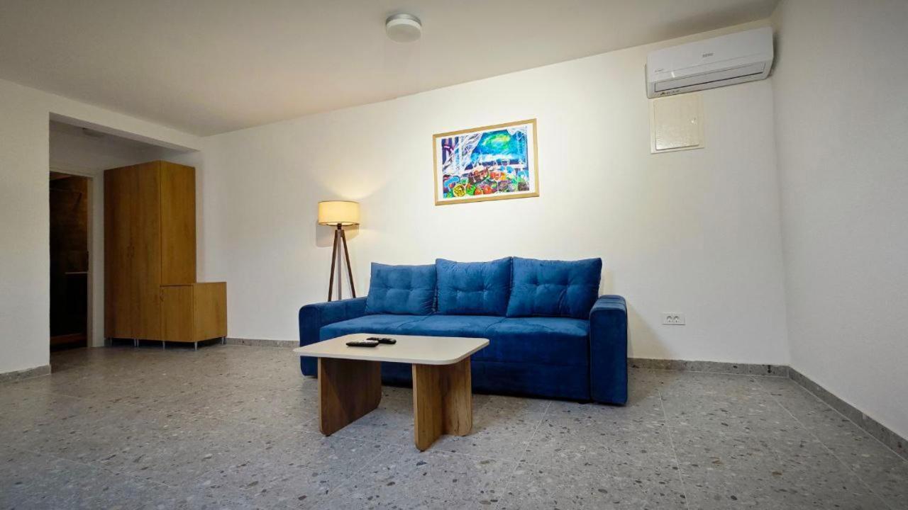 Apartmani Radovic บิเยลา ภายนอก รูปภาพ